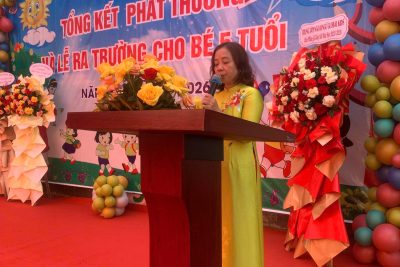 Một năm học nữa đã khép lại tại mái trường mầm non thân yêu 💕 Các con đã có thật nhiều trải nghiệm đáng nhớ với những bài học đầu đời, những tiếng cười hồn nhiên và biết bao khoảnh khắc trưởng thành mỗi ngày. 🌱  ✨ Từ những em bé còn rụt rè ngày đầu đến nay đã mạnh dạn, tự tin hơn ✨ Từ những nét vẽ ngây ngô đến những sản phẩm đầy sáng tạo ✨ Từ những cái ôm, lời chào lễ phép đến tình yêu thương dành cho bạn bè, cô giáo…  💐 Nhà trường xin chân thành cảm ơn quý phụ huynh đã luôn đồng hành, tin tưởng và sẻ chia cùng nhà trường trong suốt năm học vừa qua.  💖 Cảm ơn các cô giáo đã tận tâm chăm sóc, yêu thương và dìu dắt các con bằng tất cả tình yêu nghề.  🌻 Chúc các bé có một mùa hè thật vui tươi, khỏe mạnh và nhiều trải nghiệm bổ ích bên gia đình. Hẹn gặp lại các con trong năm học mới với thật nhiều niềm vui và tiếng cười! 🥰